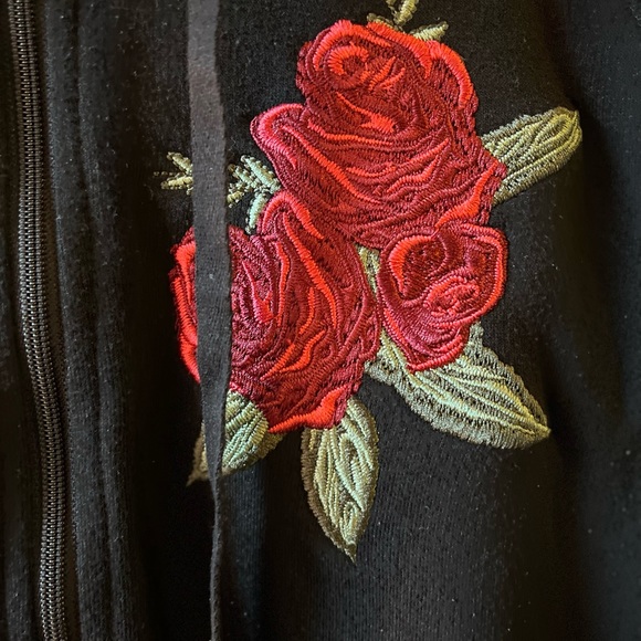 Brunette the Label Floral Embroidered Hoodie XS/S - Picture 5 of 9
